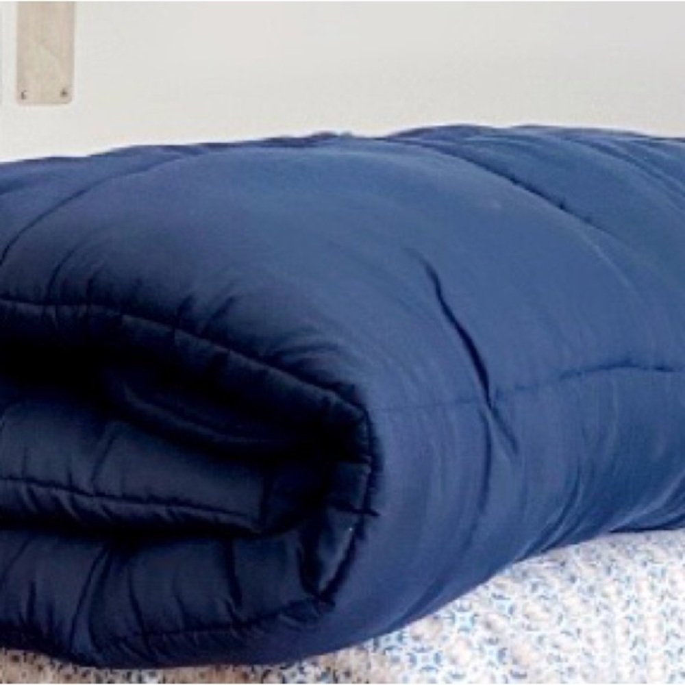 Luxurious Midnight Blue Comforter